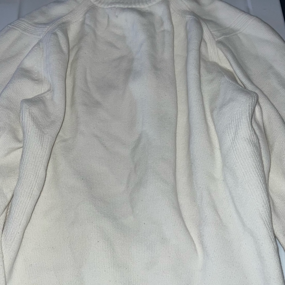 Sweater - Picture 2 of 2